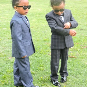 Traje Formal para Niño – Completo con Chaleco, Camisa y Corbata