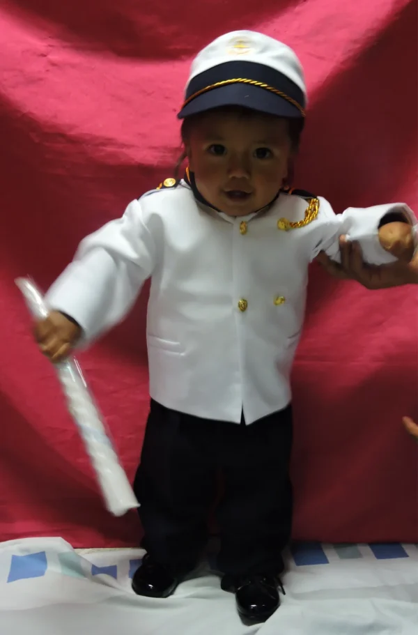 Traje de Bautizo para Niño Marinero Azul – Conjunto Completo - Imagen 2