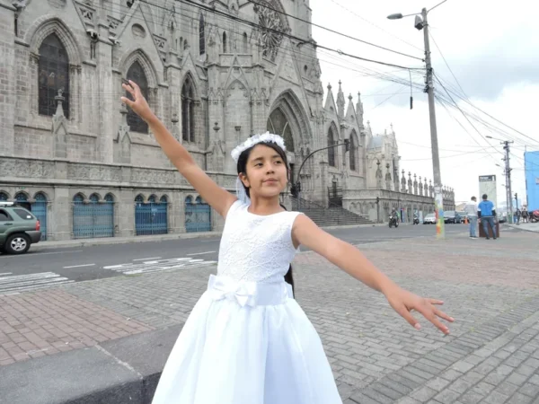 Vestido de Primera Comunión Blanco Emilia - Imagen 3